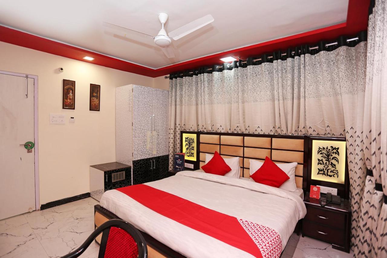 Oyo 23495 Hotel The Park Juhi Bari Екстериор снимка
