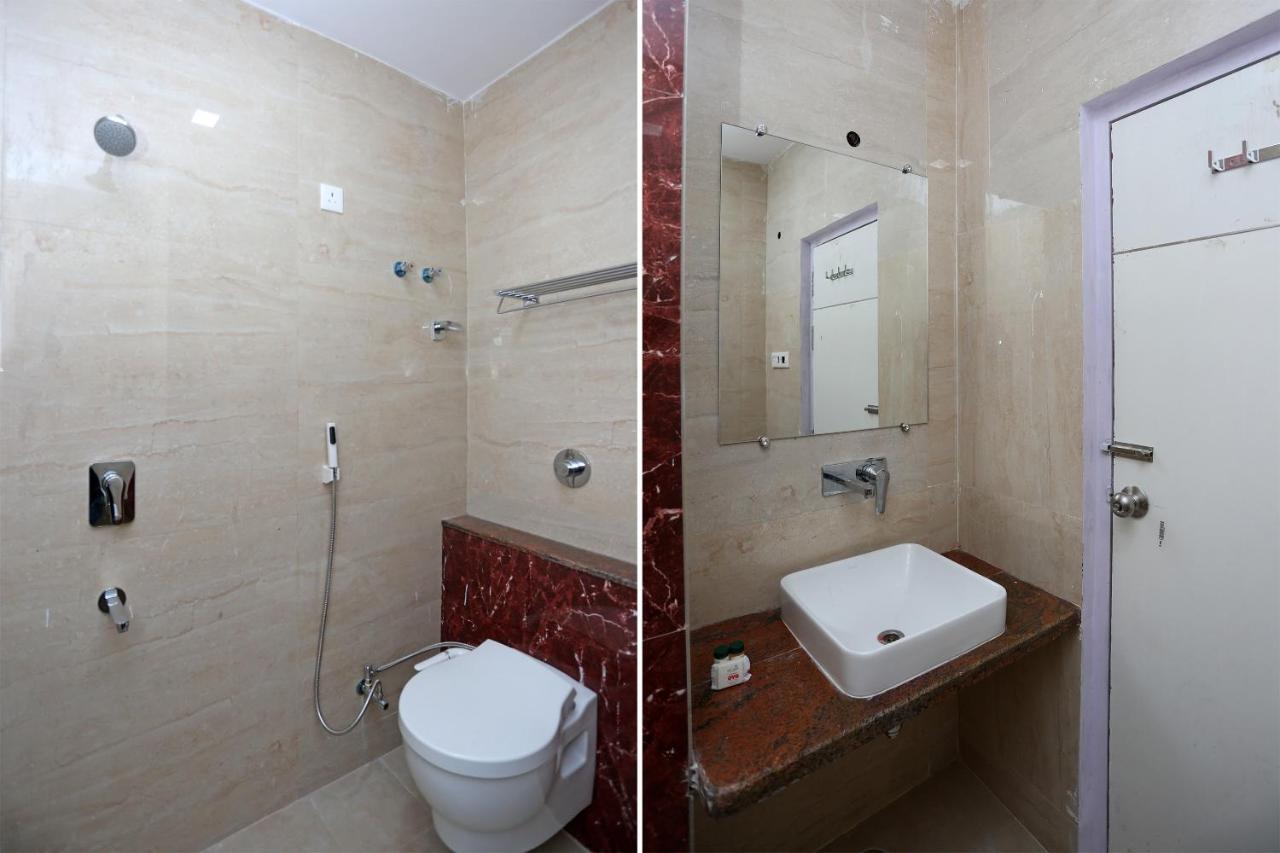 Oyo 23495 Hotel The Park Juhi Bari Екстериор снимка